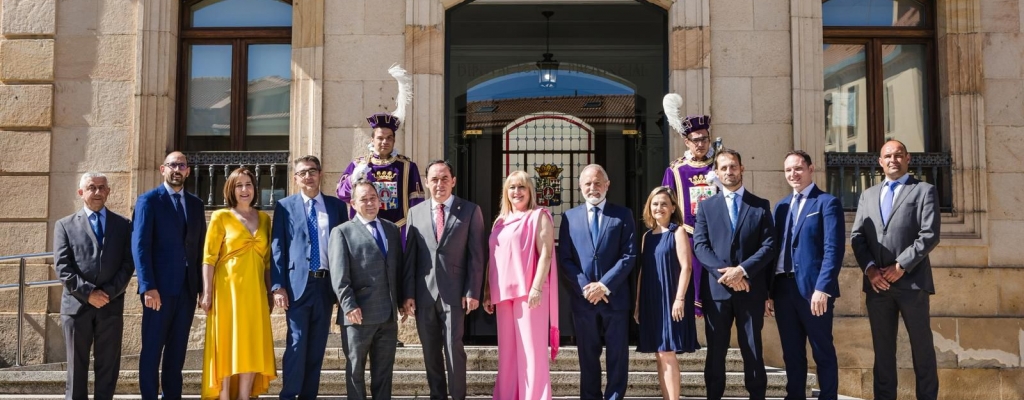 Equipo de gobierno de la Diputación provincial de Soria en la toma de posesión en julio de 2023