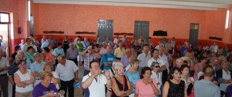 PUBLICO ASISTENTE AL ACTO ENCUENTRO CASAS RURALES DE SORIA EN QUINTANA REDONDA