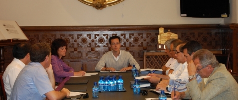 MIEMBROS DE LA COMISIÓN DE PLANES PROVINCIALES OBRAS PÚBLICAS Y URBANISMO LEGISLATURA 2011-2015