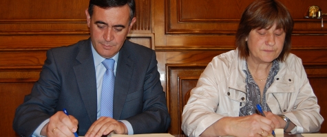 FIRMA CONVENIO ENTRE LA DIPUTACIÓN Y EL AYUNTAMIENTO DE MORÓN DE ALMAZÁN