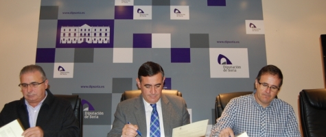 FIRMA CONVENIO PTE DIPUTACIÓN Y ALCALDES DE CABREJAS DEL PINAR Y MURIEL DE LA FUENTE