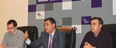 EL PTE DE LA DIPUTACIÓN CON LOS REPRESENTANTES SINDICALES DE UGT Y CSIF 