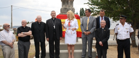 HOMENAJE EN ALMARZA A FRAY CONRADO MUIÑOS