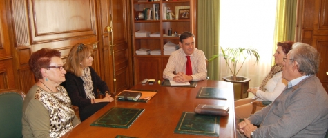 REUNIÓN PTE DIPUTACIÓN CON LA FEDERACIÓN DE JUBILADOS Y PENSIONISTAS DE SORIA