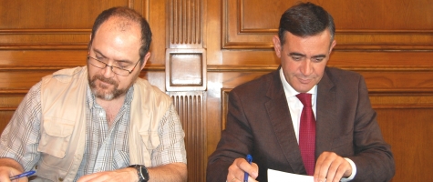 FIRMA CONVENIO ENTRE LA DIPUTACIÓN Y LA ASOC. DE AMIGOS DEL PUEBLO SAHARAUI