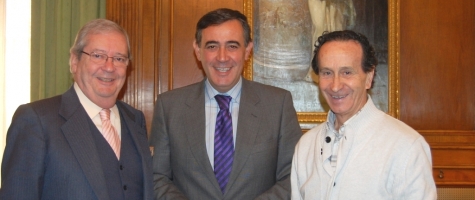 EL PTE DE LA DIPUTACION CON EL PRESIDENTE Y VICEPRESIDENTE DEL BANCO DE ALIMENTOS DE SORIA