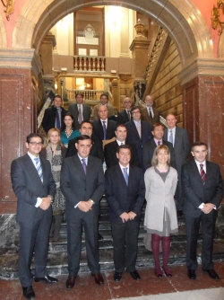 EL PTE DE LA DIPUTACIÓN DE SORIA CON EL RESTO DE REPRESENTANTES EN EL CONSEJO RECTOR DEL CAMINO DEL CID EN BURGOS