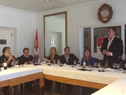 EL PRESIDENTE DE LA DIPUTACIÓN ASISTE A LA CLAUSURA DE LA ASAMBLEA DE AMFAR