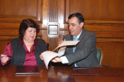 FIRMA CONVENIO DIPUTACIÓN SORIA-ASOCIACIÓN FAMILIARES ALZHEIMER