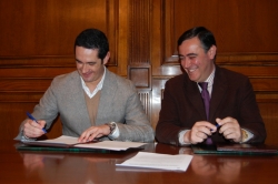 EL PRESIDENTE DE LA DIPUTACIÓN, ANTONIO PARDO, Y EL PTE. DE ANDE SORIA, ARTURO GONZÁLEZ, EN LA FIRMA DEL CONVENIO