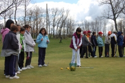 CURSOS GOLF ESCOLAR EN CAMPO DE PEDRAJAS 2009.jpg