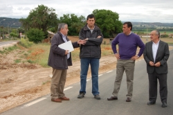 EL PRESIDENTE DE LA DIPUTACIÓN VISITA LAS OBRAS EN LA CARRETERA PROVINCIAL DE LA RASA