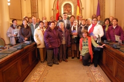 VISITA A LA DIPUTACIÓN DE LA ASOC DE MUJERES VIRGEN DEL ESPINO DE EL BURGO DE OSMA
