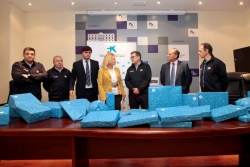 ENTREGA JUEGUESTES POR LA OBRA SOCIAL LA CAIXA A LA DIPUTACIÓN DE SORIA