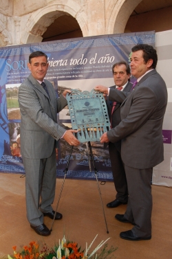 ACTO DE ENTREGA DEL PREMIO PROVINCIAL &quot;MUNICIPIO TURÍSTICO&quot; DE DIPUTACIÓN A MEDINACELI