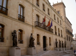 FACHADA DEL EDIFICIO DE LA DIPUTACIÓN DE SORIA