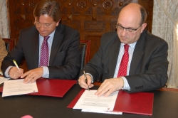 FIRMA CONVENIO DE COLABORACIÓN ENTRE EL PDI Y LA CÁMARA DE COMERCIO PARA ASISTIR A MADRID FUSIÓN 2011