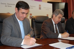EL PTE. DE LA DIPUTACIÓN, ANTONIO PARDO, Y EL PTE. DE LA FEDERACIÓN ESPAÑOLA DE CAZA, ANDRÉS GUTÍERREZ