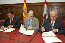EL PTE. DE LA DIPUTACION, EL DIRECTOR GRAL. DEL MMARM Y EL SUBDEL. DEL GOBIERNO FIRMA ACUERDO PROGRAMA DESARROLLO RURAL
