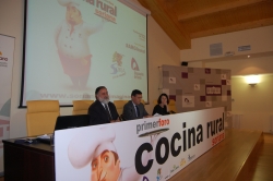 INAGURACIÓN I FORO DE COCINA RURAL ORGANIZADO POR LA DIPUTACIÓN EN VALDEAVELLANO