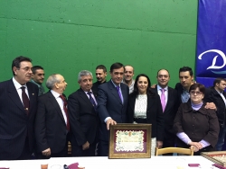 ANTONIO PARDO CON LA CORPORACIÓN MUNICIPAL DE SAN LEONARDO DE YAGUE