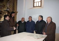 VISITA PRESIDENTE DIPUTACIÓN IGLESIA FRESNO DE CARACENA