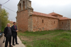 VISITA A LAS OBRAS REALIZADAS EN LA IGLESIA DE REBOLLOSA DE PEDRO