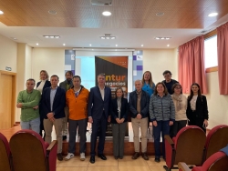 Presentación de INTUR Negocio