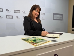 María José Jiménez firma Manifiesto por la Relevancia de la Red Local