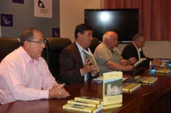 PRESENTACIÓN LIBRO BICENTENARIO ERMITA LA BLANCA