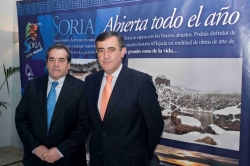 EL PTE DE LA DIPUTACIÓN Y EL PTE DE LA COMISIÓN DE DESARROLLO ECONÓMICO Y TURÍSTICO EN MADRID