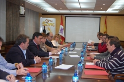 REUNIÓN ENTRE EL PTE DE LA DIPUTACIÓN Y EL PLENO DE LA CÁMARA DE COMERCIO