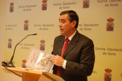 EL PTE DE LA DIPUTACIÓN, ANTONIO PARDO, PRESENTADO LA REVISTA DE SORIA NÚMERO 75