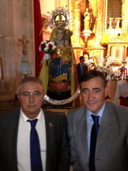 EL ALCALDE DE CABREJAS DEL PINAR Y EL PTE DE LA DIPUTACIÓN EN LA ROMERÍA DE LA VIRGEN DE LA B LANCA
