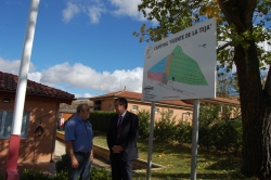 VISITA DEL PTE DE LA DIPUTACIÓN A LAS INSTALACIONES DEL CAMPING FUENTE DE LA TEJA
