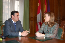 EL PTE DE LA DIPUTACIÓN, ANTONIO PARDO, CON LA SUBDELEGADA DEL GOBIERNO EN SORIA, MARÍA JOSÉ HEREDIA